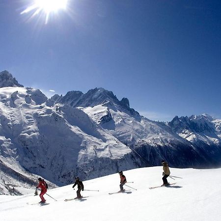 Apartment Au Bon Coin - Luxury Chamonix Hidden Haven, Mont Blanc View, Hot Tub And Garden Eksteriør billede