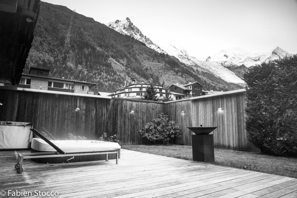 Apartment Au Bon Coin - Luxury Chamonix Hidden Haven, Mont Blanc View, Hot Tub And Garden Eksteriør billede