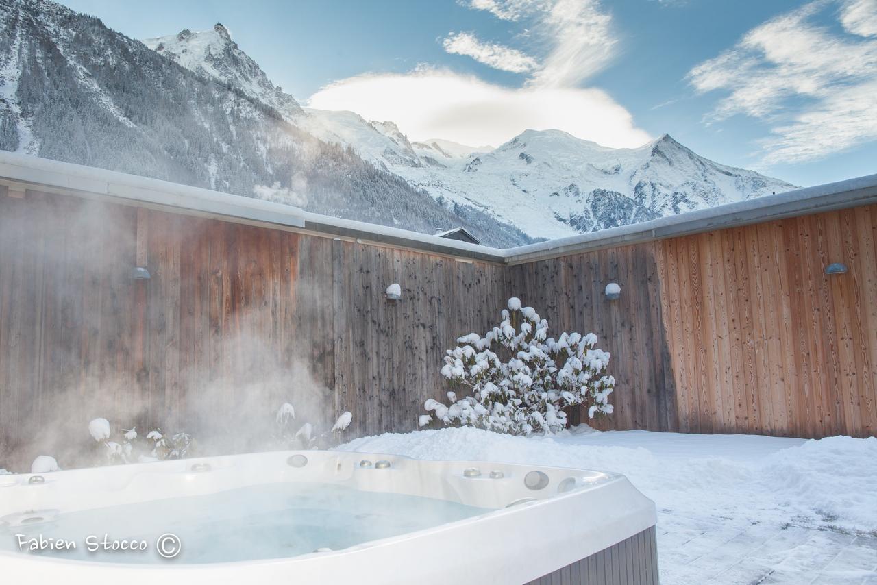 Apartment Au Bon Coin - Luxury Chamonix Hidden Haven, Mont Blanc View, Hot Tub And Garden Eksteriør billede