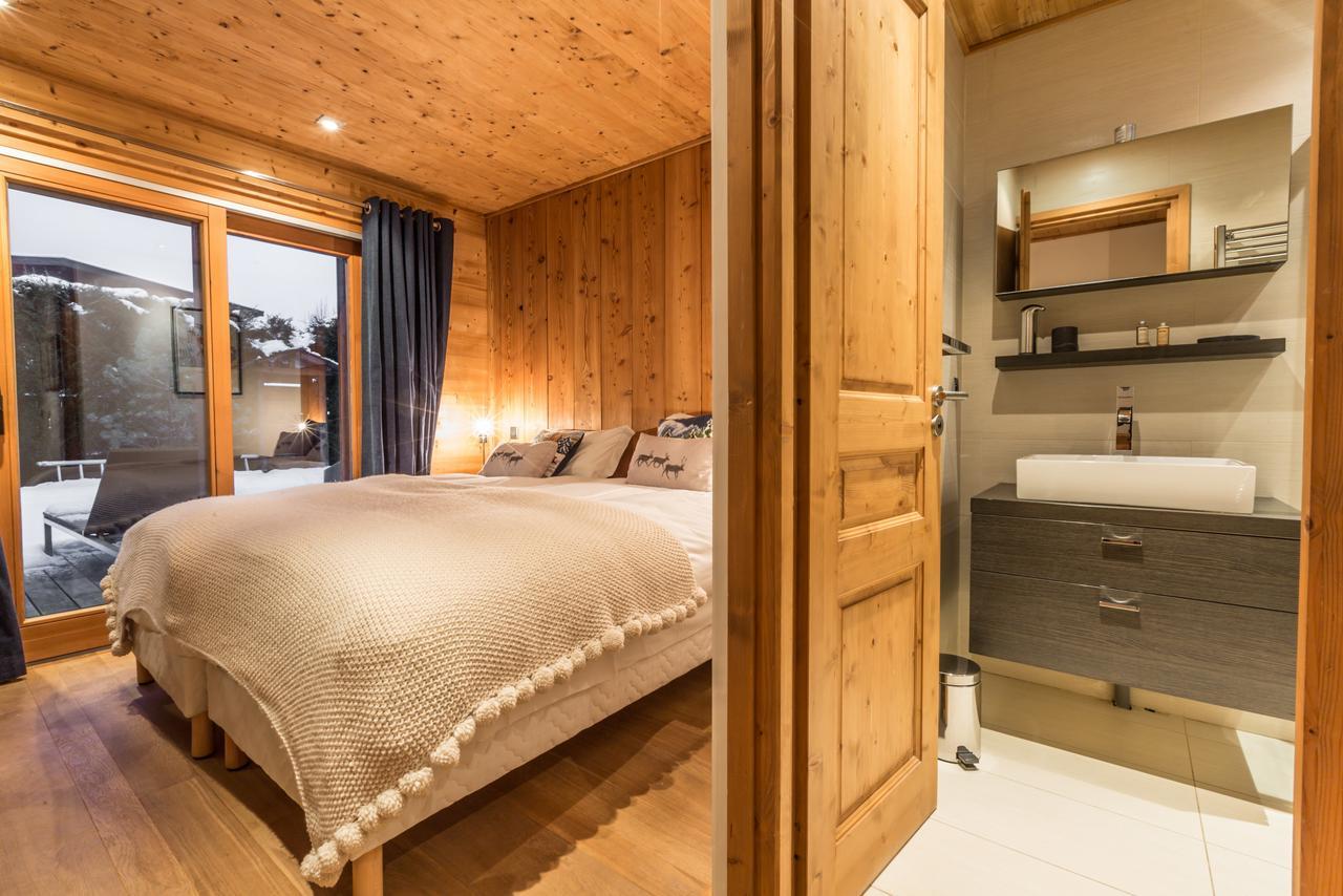 Apartment Au Bon Coin - Luxury Chamonix Hidden Haven, Mont Blanc View, Hot Tub And Garden Eksteriør billede