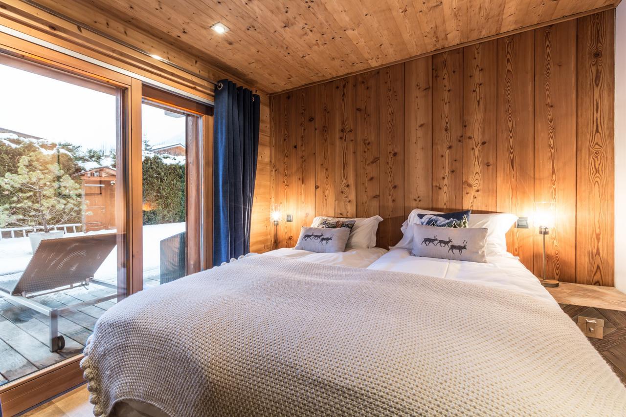 Apartment Au Bon Coin - Luxury Chamonix Hidden Haven, Mont Blanc View, Hot Tub And Garden Eksteriør billede